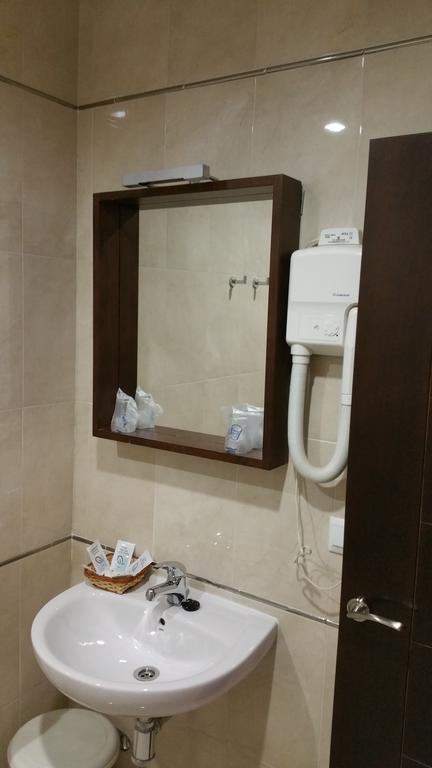 Hotel Leon La Palma Del Condado Δωμάτιο φωτογραφία