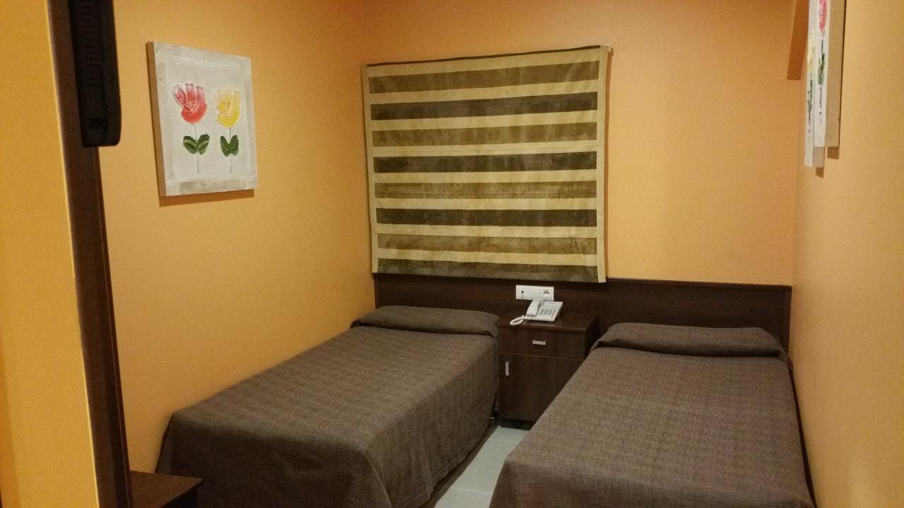 Hotel Leon La Palma Del Condado Εξωτερικό φωτογραφία
